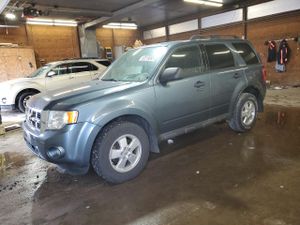 Ford Escape XLT 2.5L 4 2012