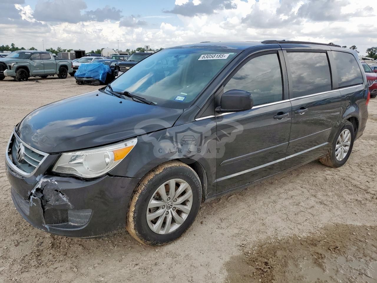 Volkswagen Routan SE 3.6L 6 2012