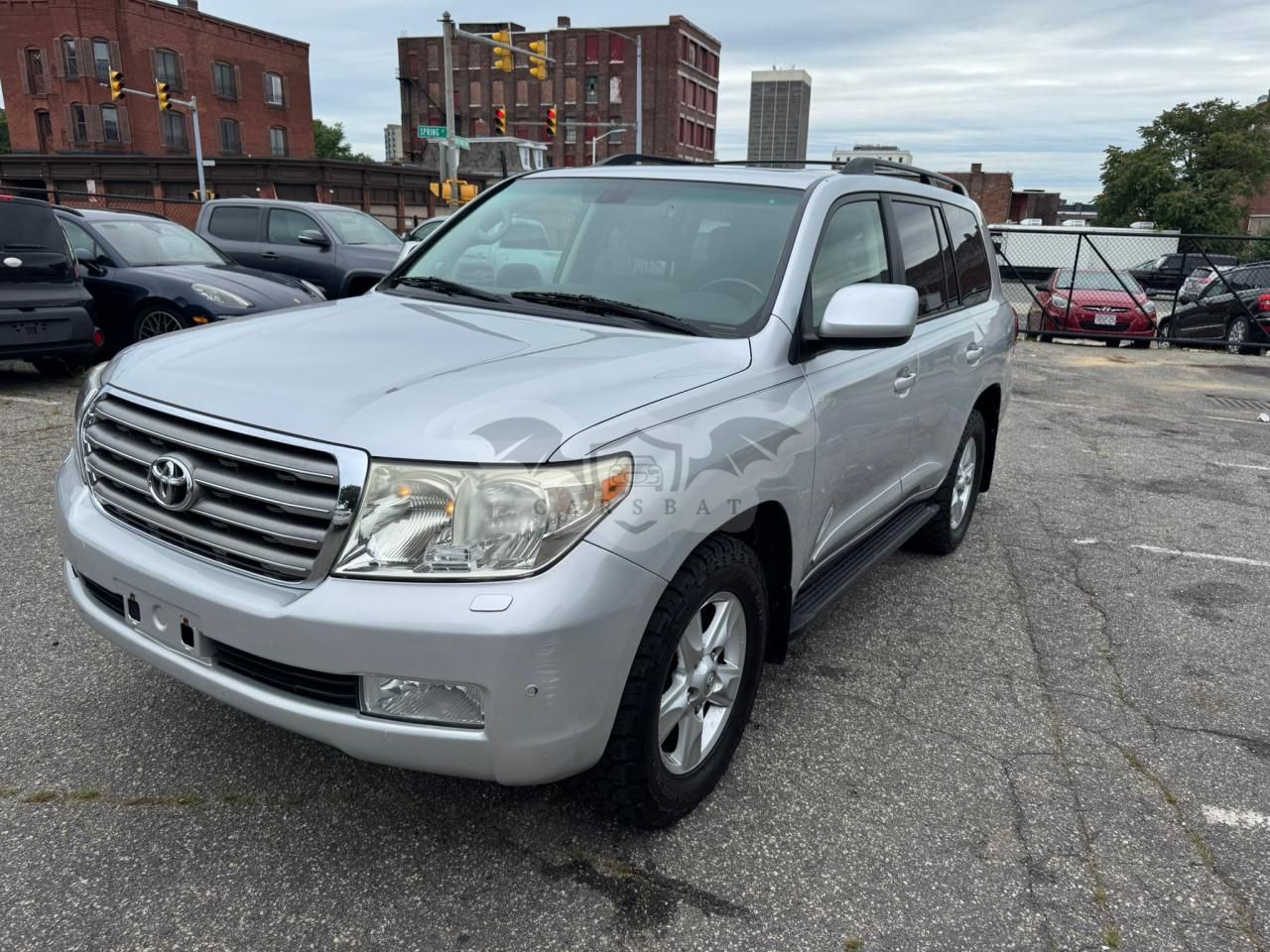 Toyota Land Cruiser 5.7L 8 2011