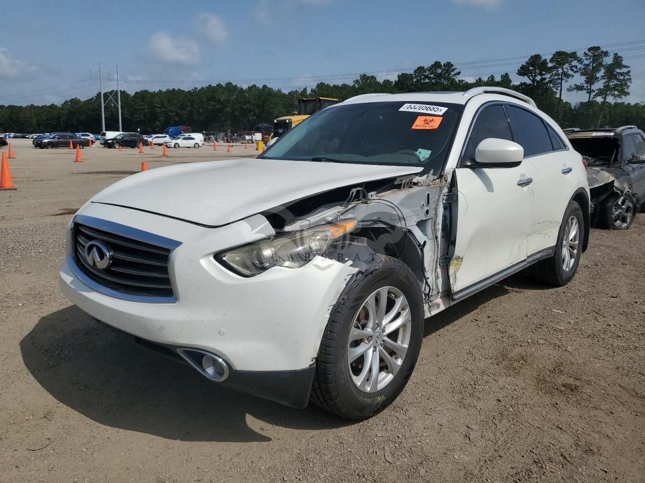 Infiniti QX70 3.7L 6 2014
