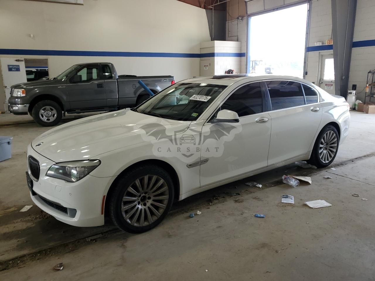 BMW 7 Series LXI 4.4L 8 2012