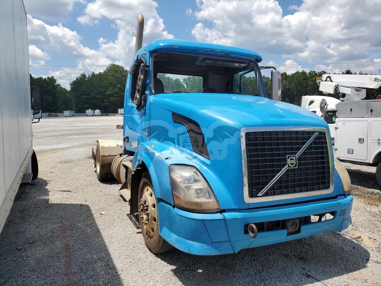 Volvo VN VNL 12.8L 6 2011