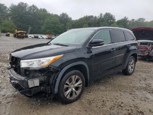 Toyota Highlander XLE 3.5L 6 2014