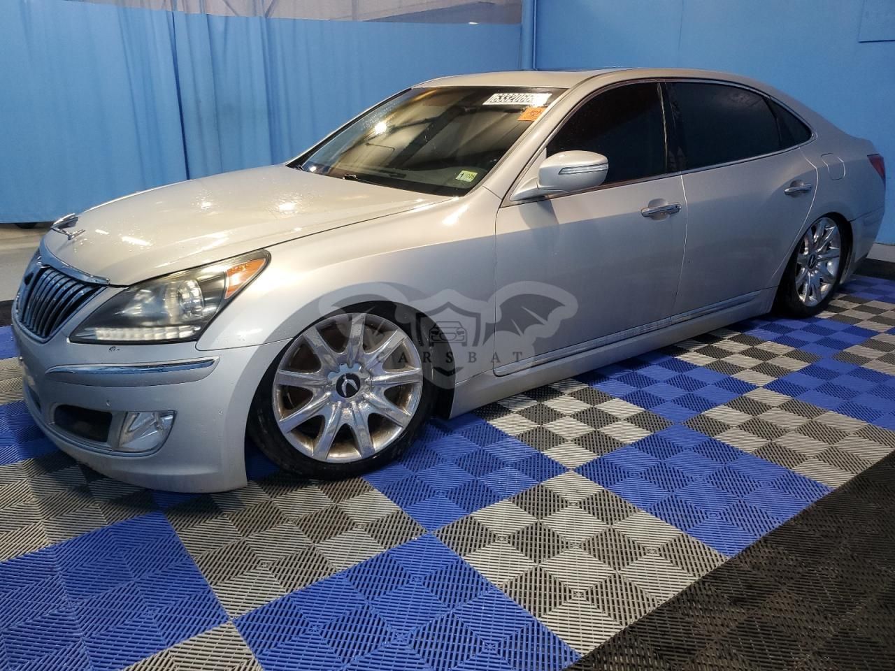 Hyundai Equus SIGNATURE 5.0L 8 2012
