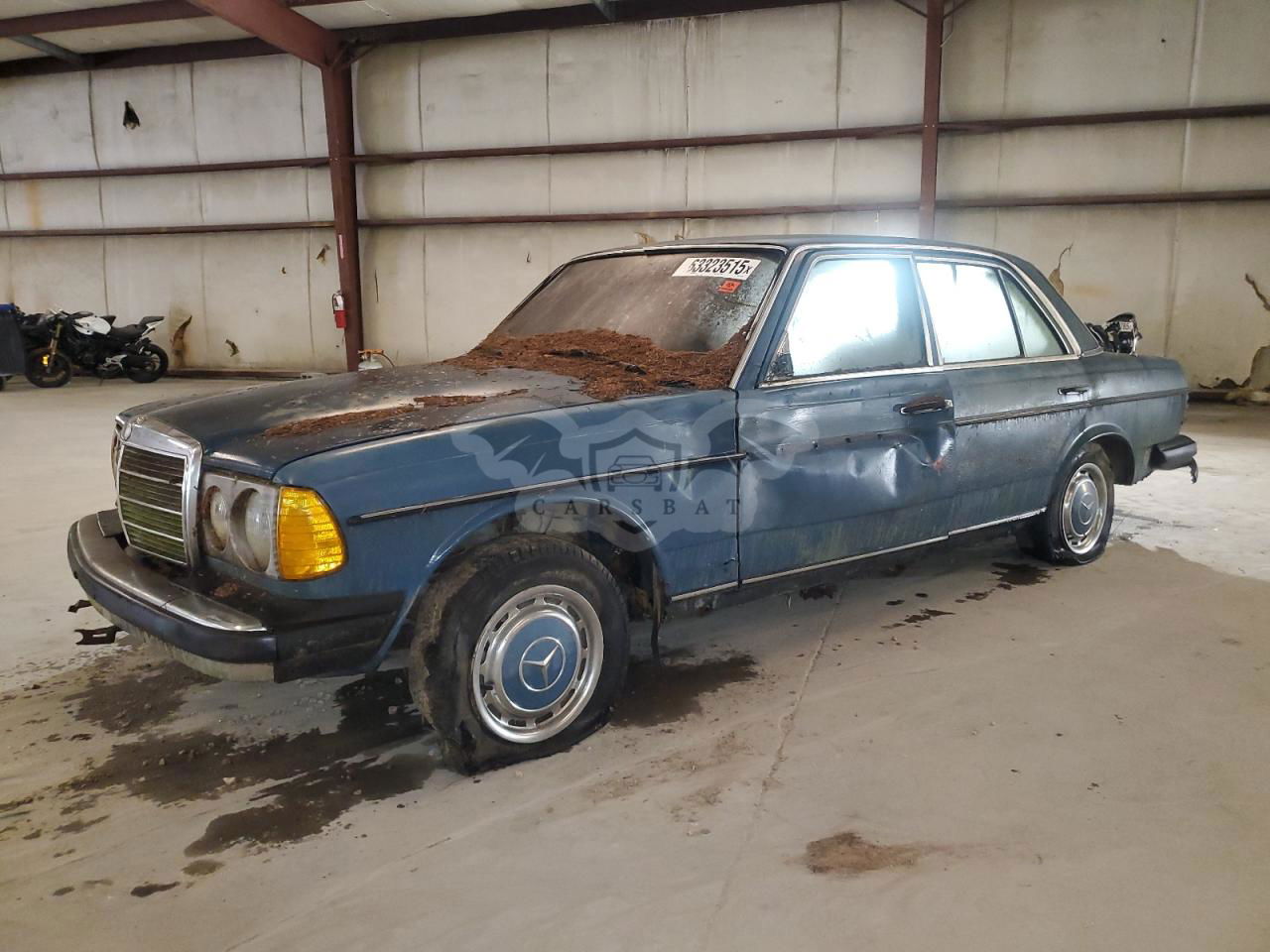 Mercedes-Benz 240 D 2.4L  4 1981