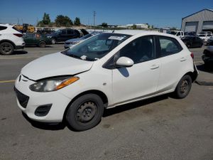 Mazda 2 SPORT 1.5L 4 2014