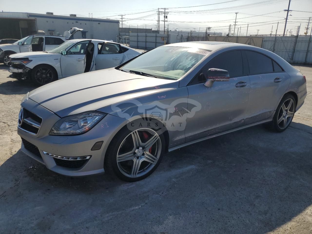 Mercedes-Benz CLS 63 AMG 5.5L 8 2013