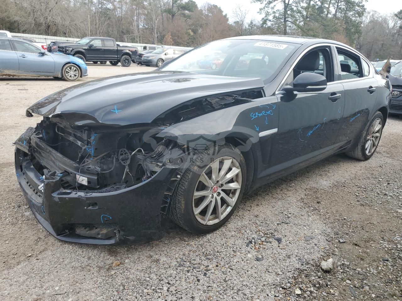 Jaguar XF 2.0T PREMIUM 2.0L 4 2015