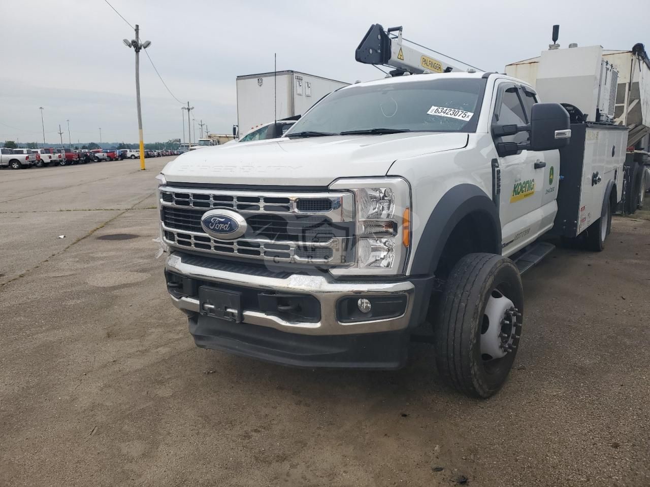 Ford F550 SUPER DUTY 6.7L 8 2023