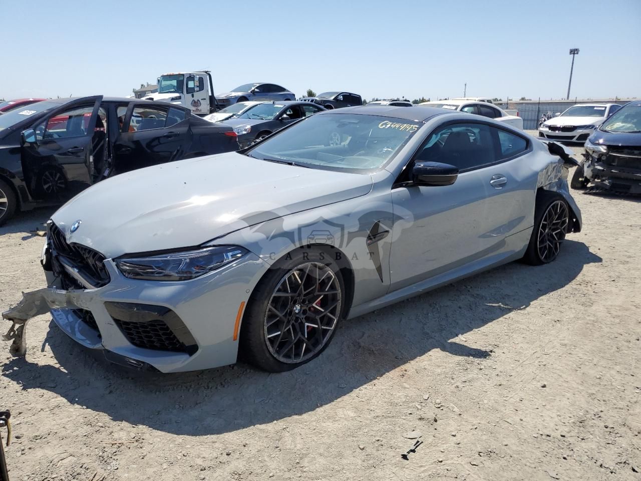 BMW M8 4.4L 8 2024