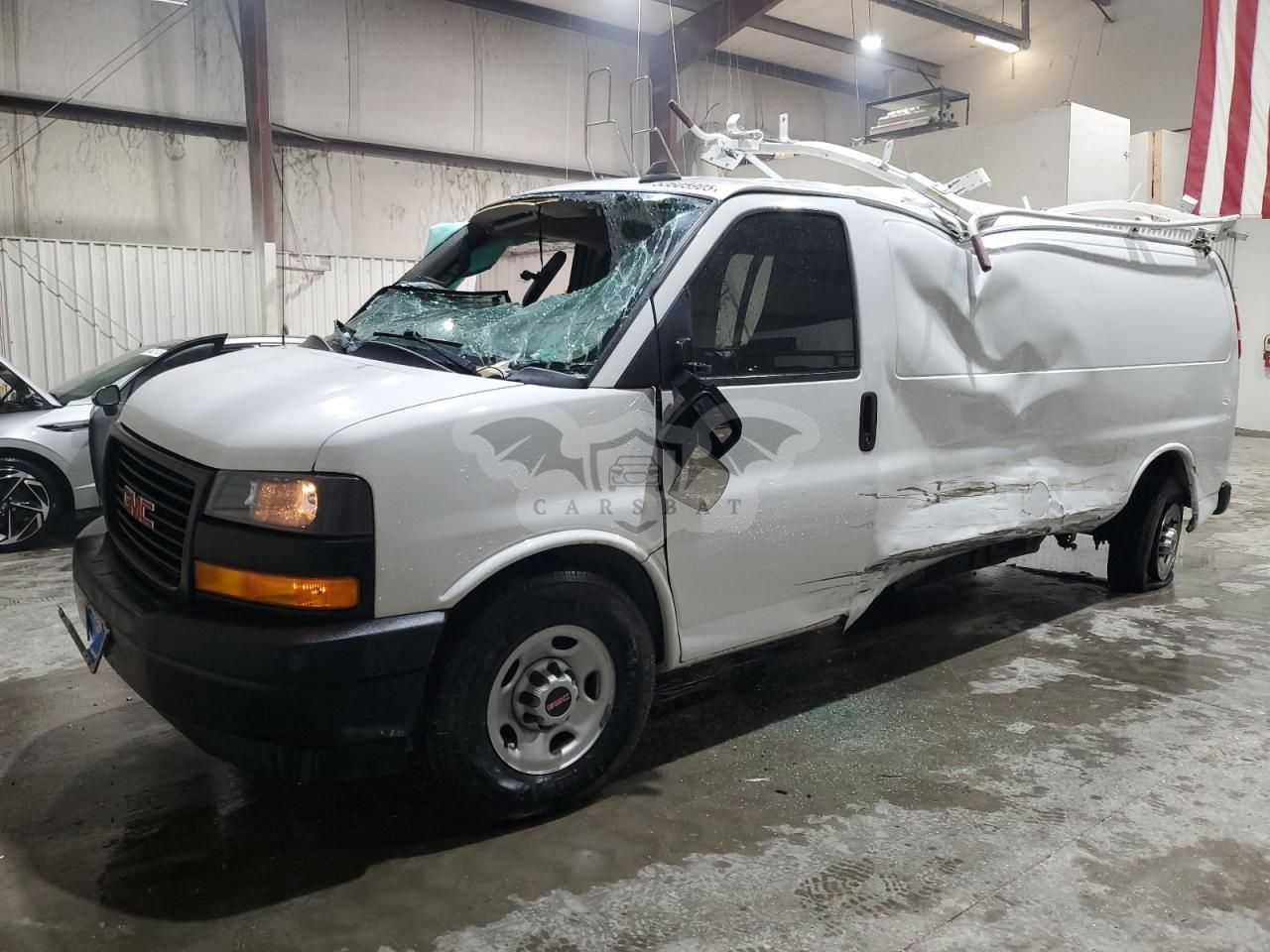 GMC Savana G2500 6.6L 8 2021
