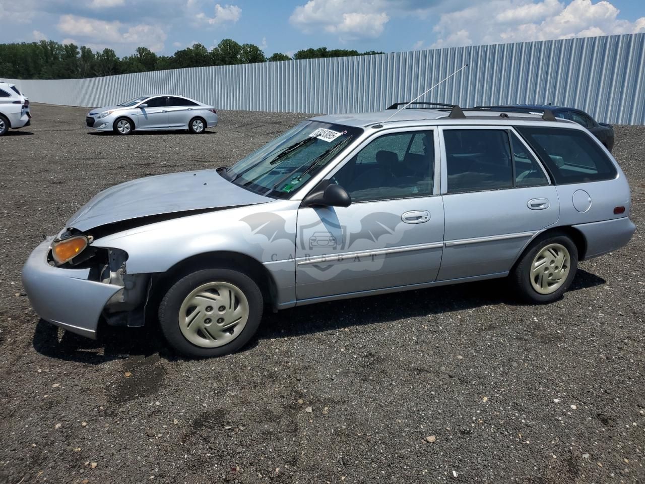 Ford Escort SE 2.0L 4 1998