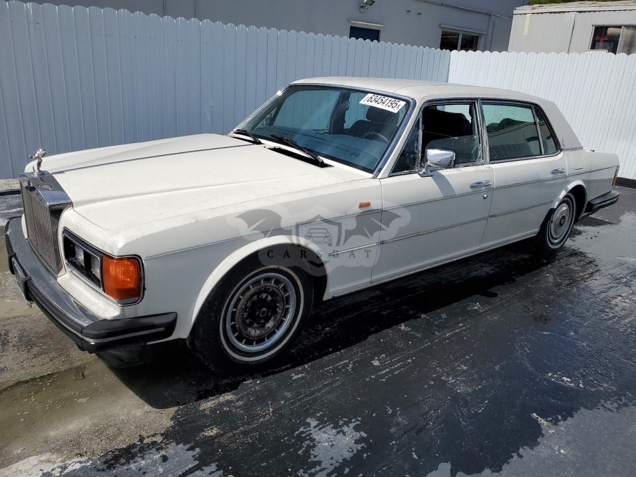 Rolls-Royce Silver Spur 6.8L 8 1990