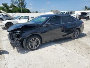 Toyota Camry LE 2.5L 4 2015