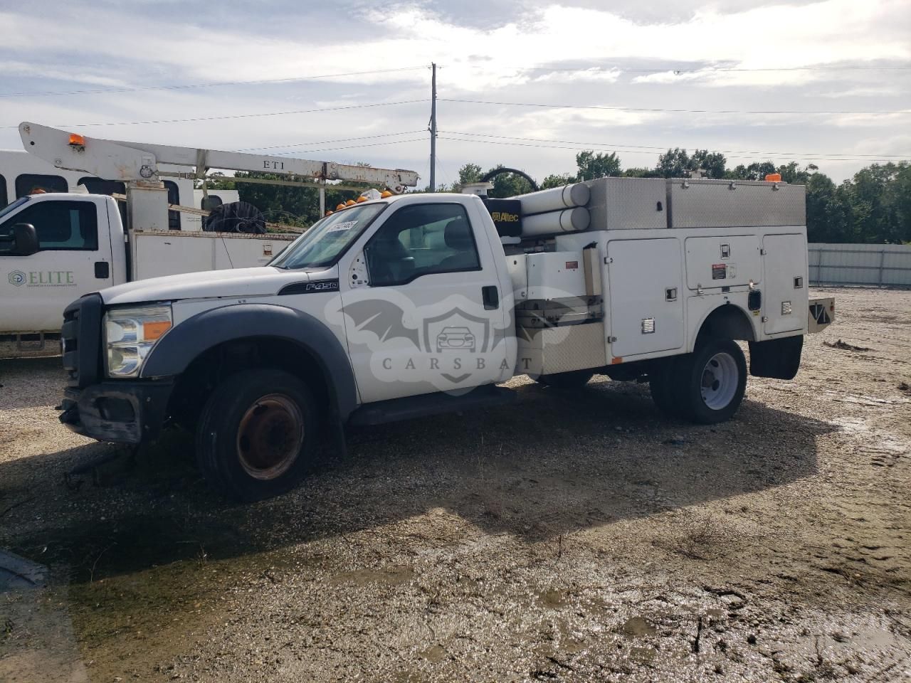 Ford F-450 SUPER DUTY 6.8L 10 2012