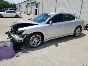 Nissan Maxima S 3.5L 6 2012