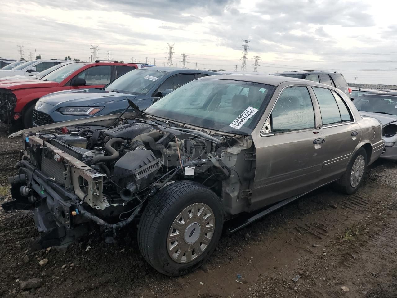 Ford Crown 4.6L 8 2004