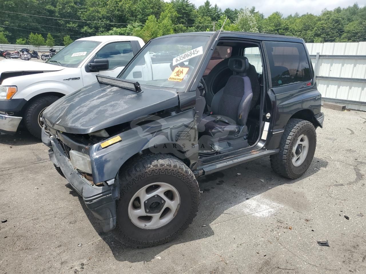 Geo Tracker 1.6L 4 1994