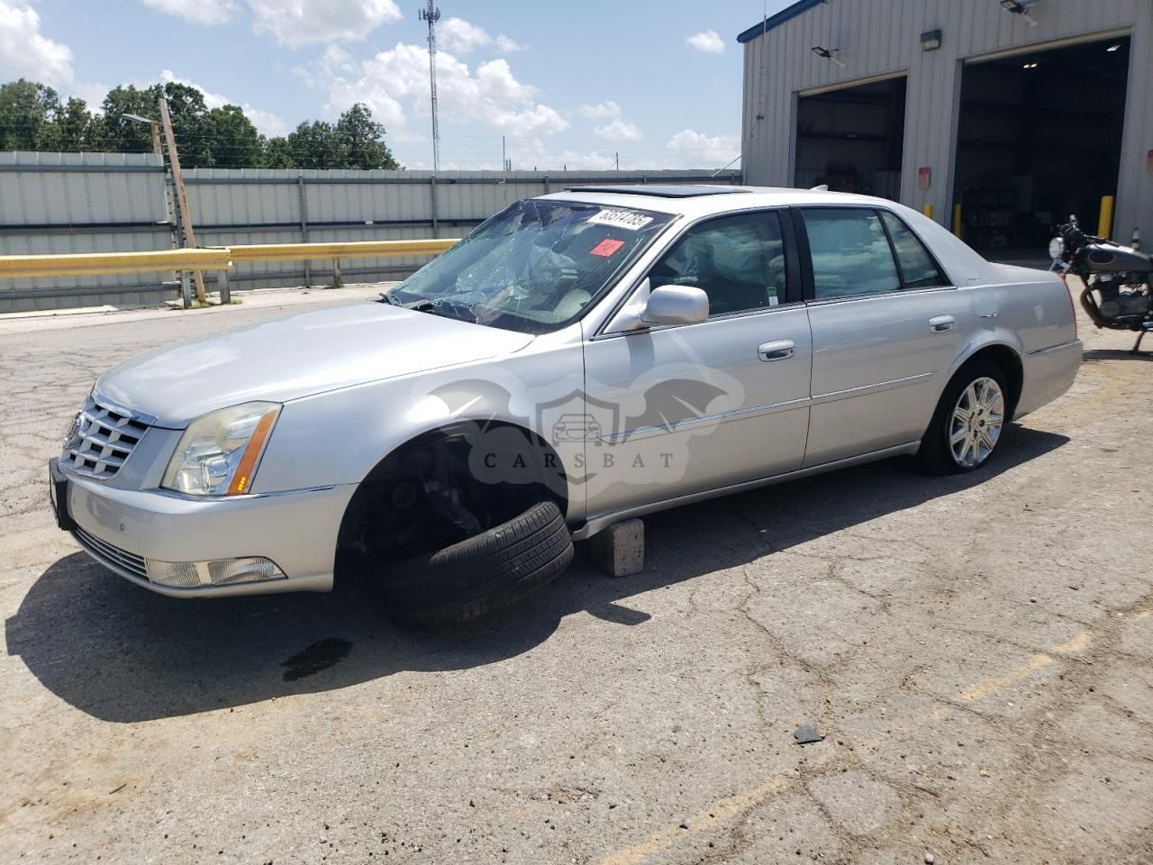 Cadillac DTS PREMIUM COLLECTION 4.6L 8 2011