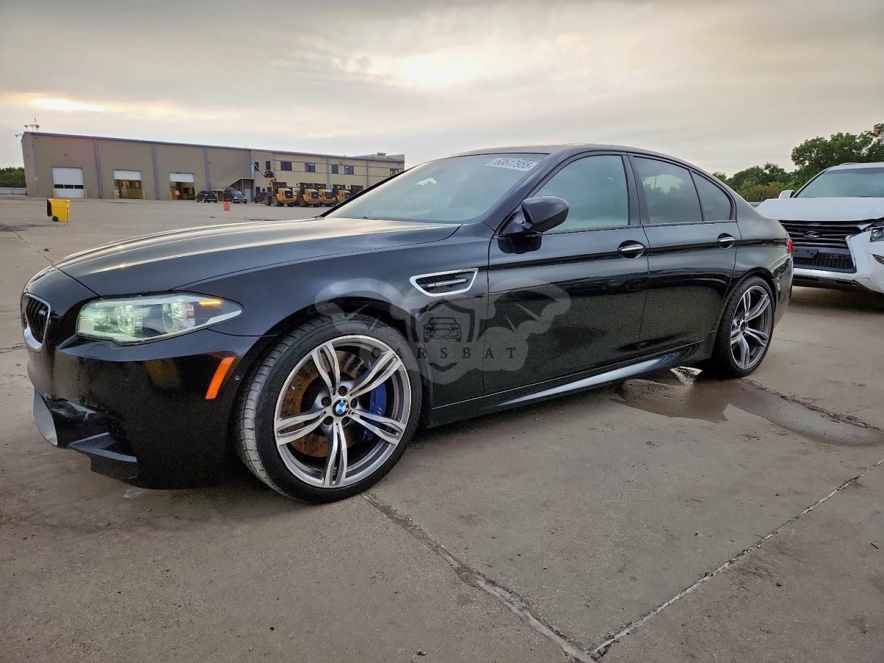 BMW M5 4.4L 8 2014