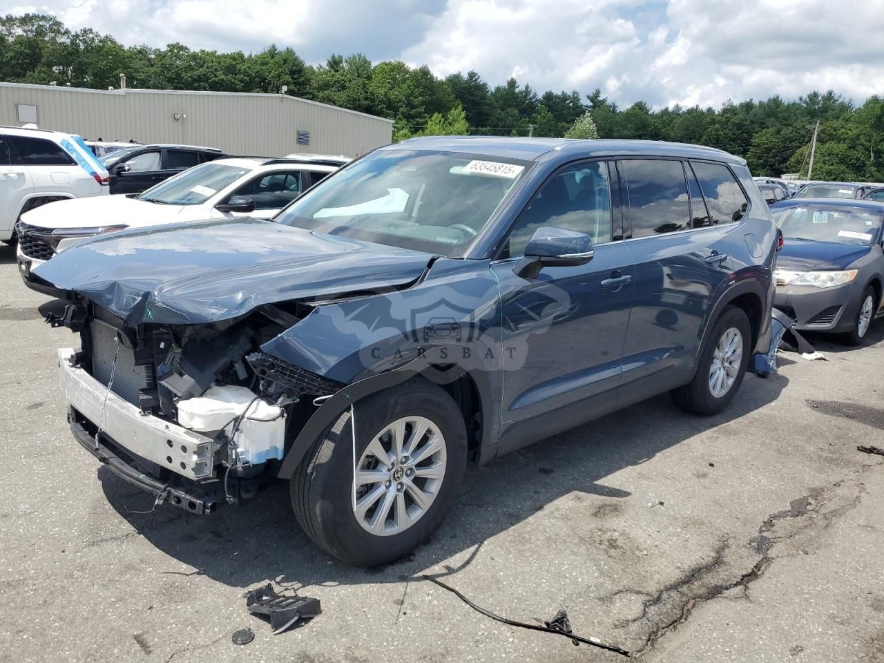 Toyota Grand Highlander XLE 2.4L 4 2024