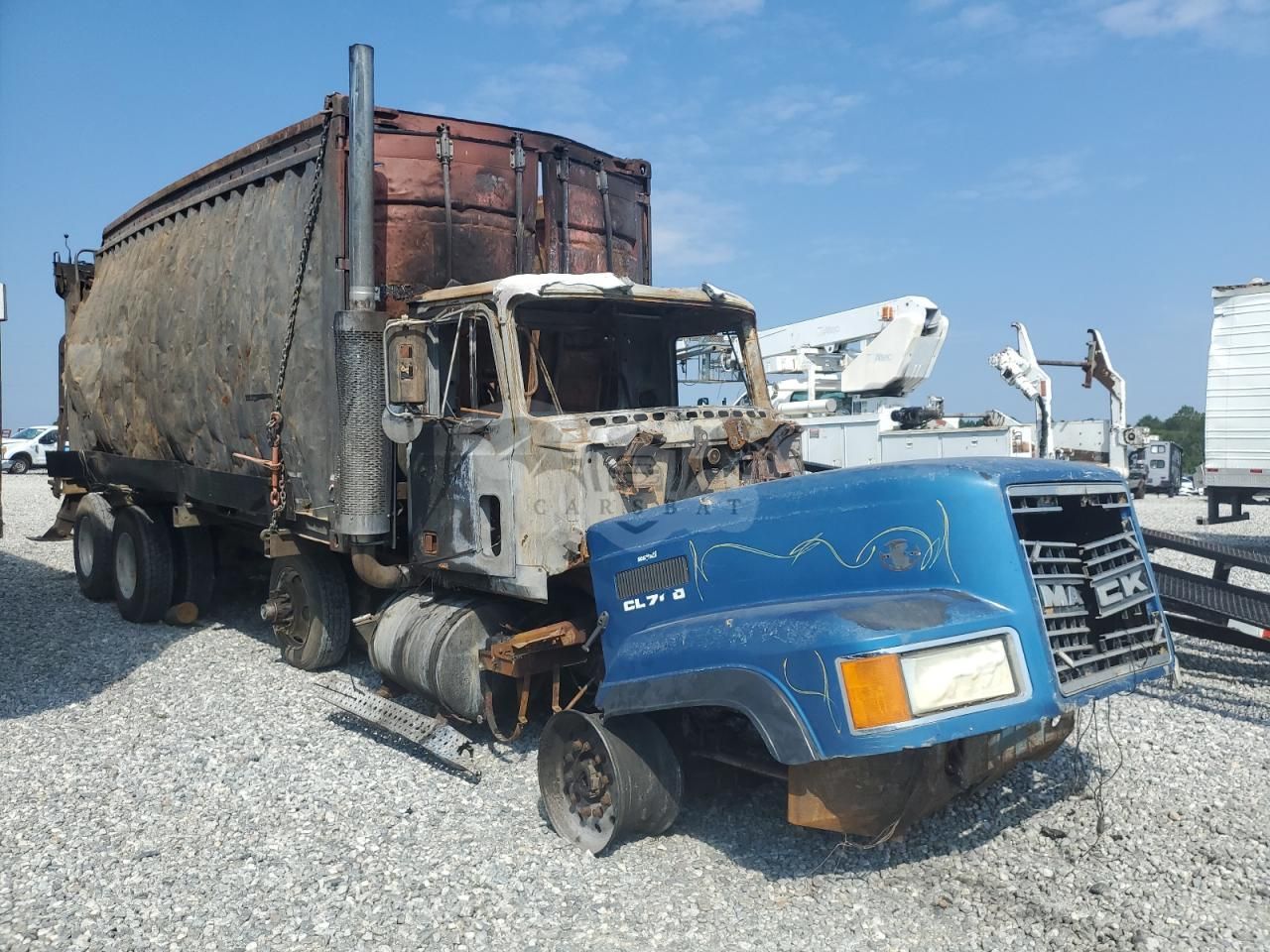 Mack 700 CL700 6 2001