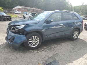 Kia Sorento LX 2.4L 4 2015