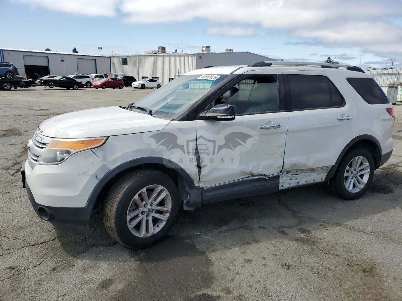 Ford Explorer XLT 3.5L  6 2011
