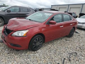Nissan Sentra S 1.8L 4 2015