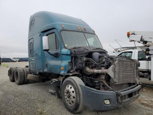 Freightliner Cascadia 14.8L 6 2013