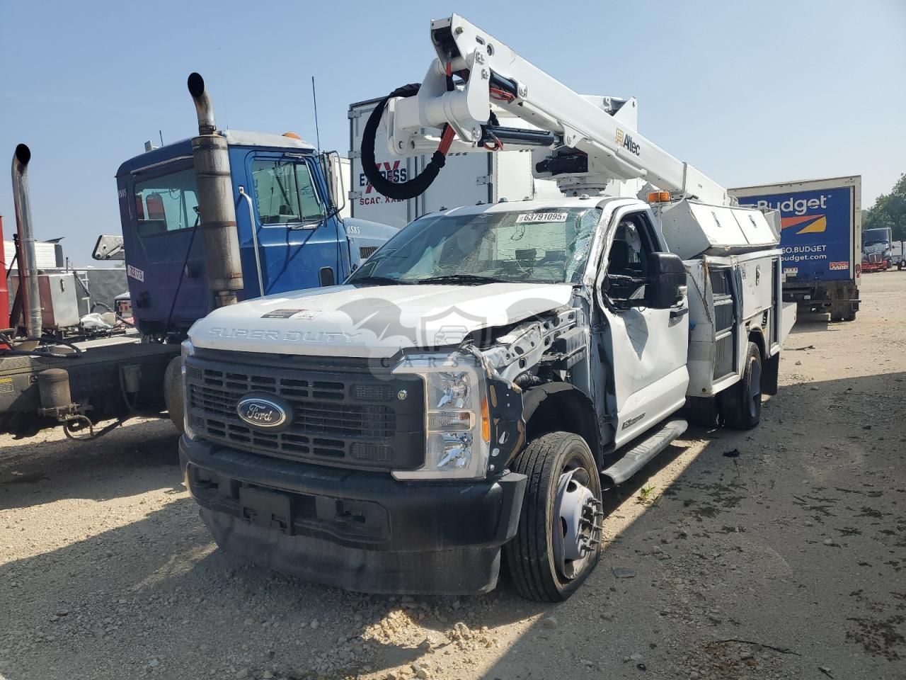 Ford F550 SUPER DUTY 6.7L 8 2023