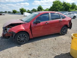 Ford Focus S 2.0L 4 2010
