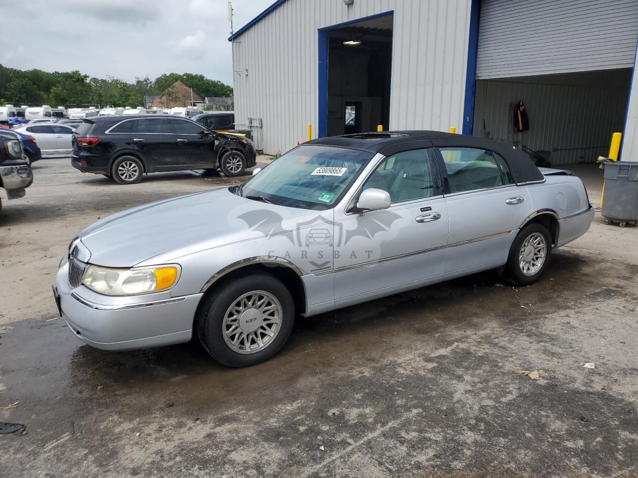 Lincoln Town Car SIGNATURE 4.6L 8 1999