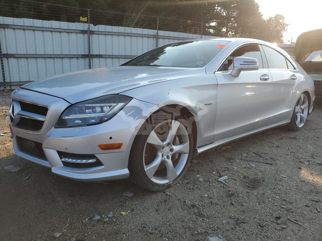 Mercedes-Benz CLS 550 4MATIC 4.6L 8 2012