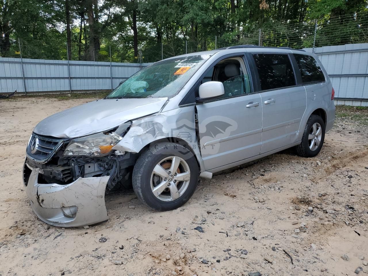 Volkswagen Routan SE 3.8L 6 2009