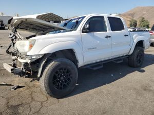 Toyota Tacoma DOUBLE CAB PRERUNNER 4.0L 6 2015