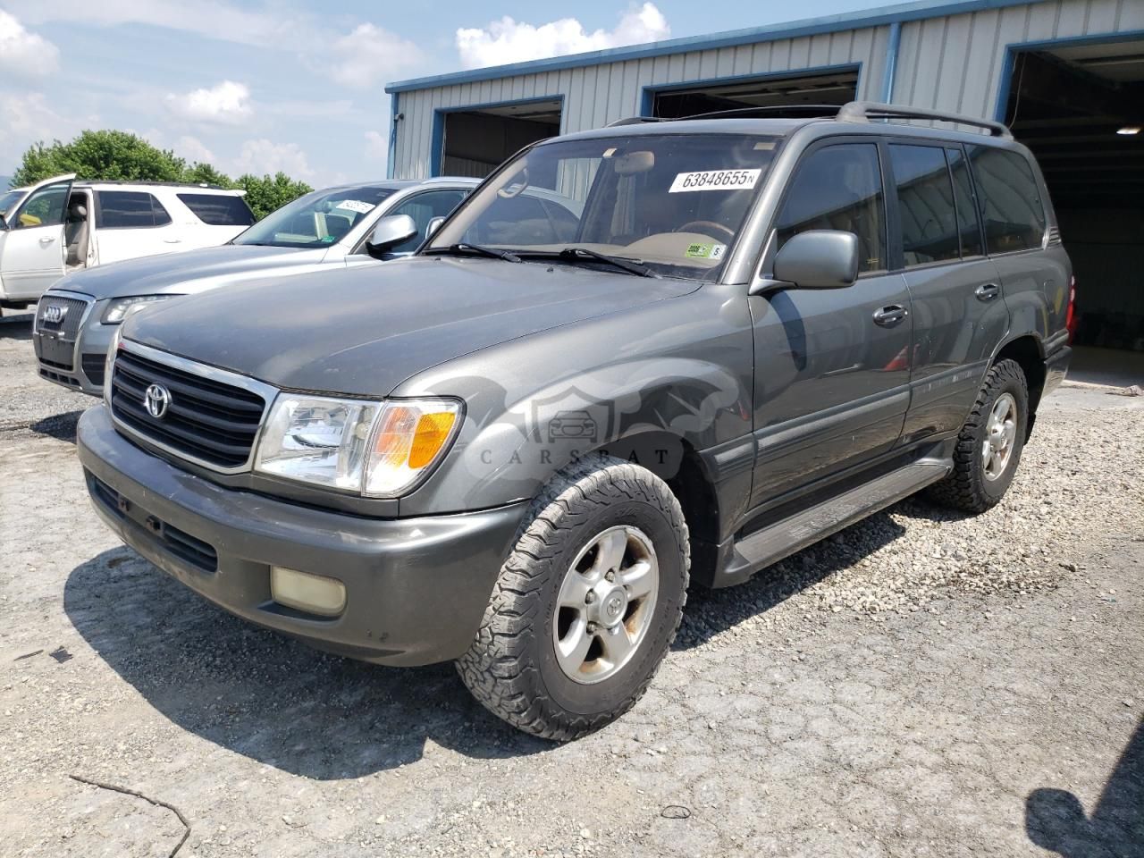 Toyota Land Cruiser 4.7L 8 2002