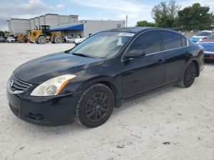 Nissan Altima BASE 2.5L 4 2011