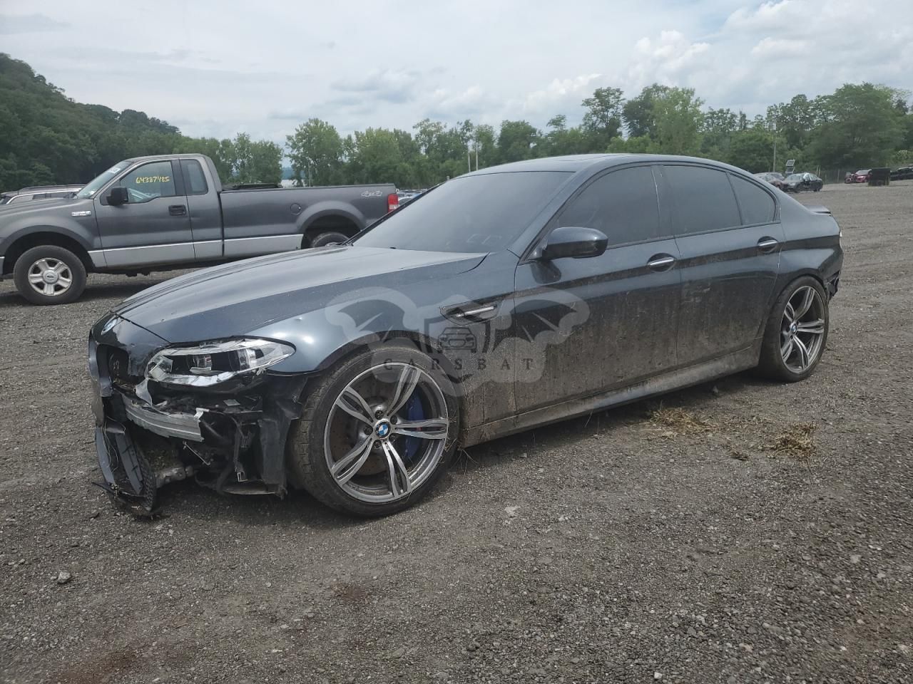 BMW M5 4.4L 8 2013