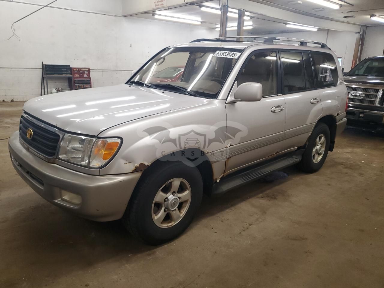 Toyota Land Cruiser 4.7L 8 1999