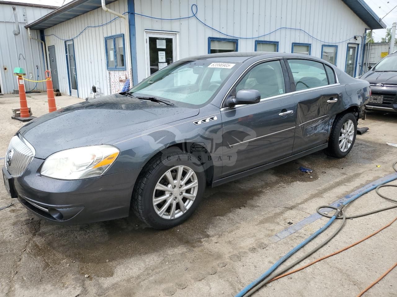 Buick Lucerne CXL 3.9L 6 2011