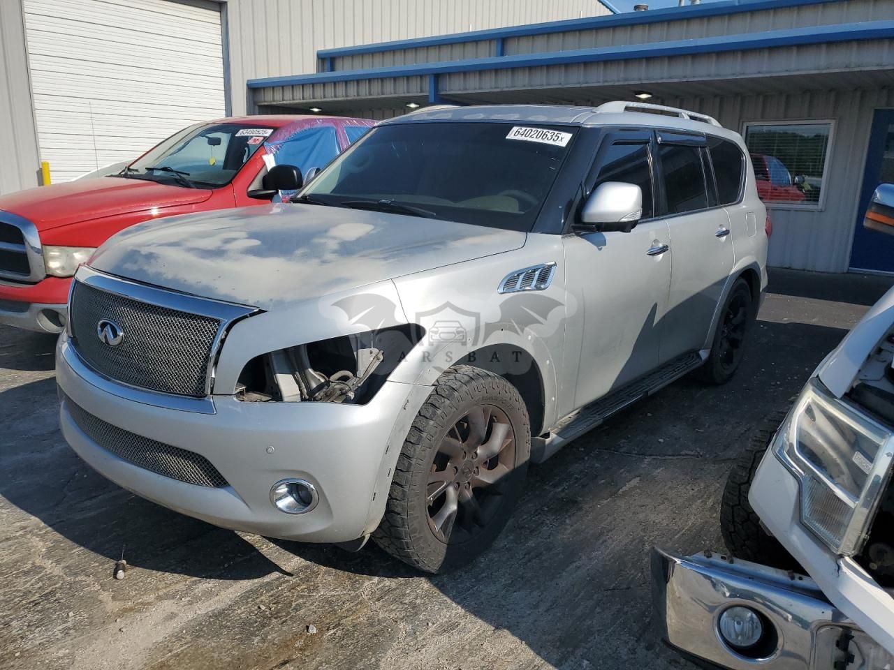 Infiniti QX56 5.6L 8 2011