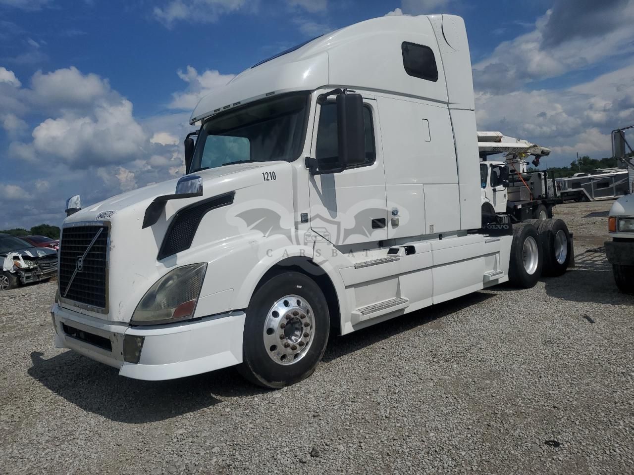 Volvo VN VNL 12.8L 6 2011