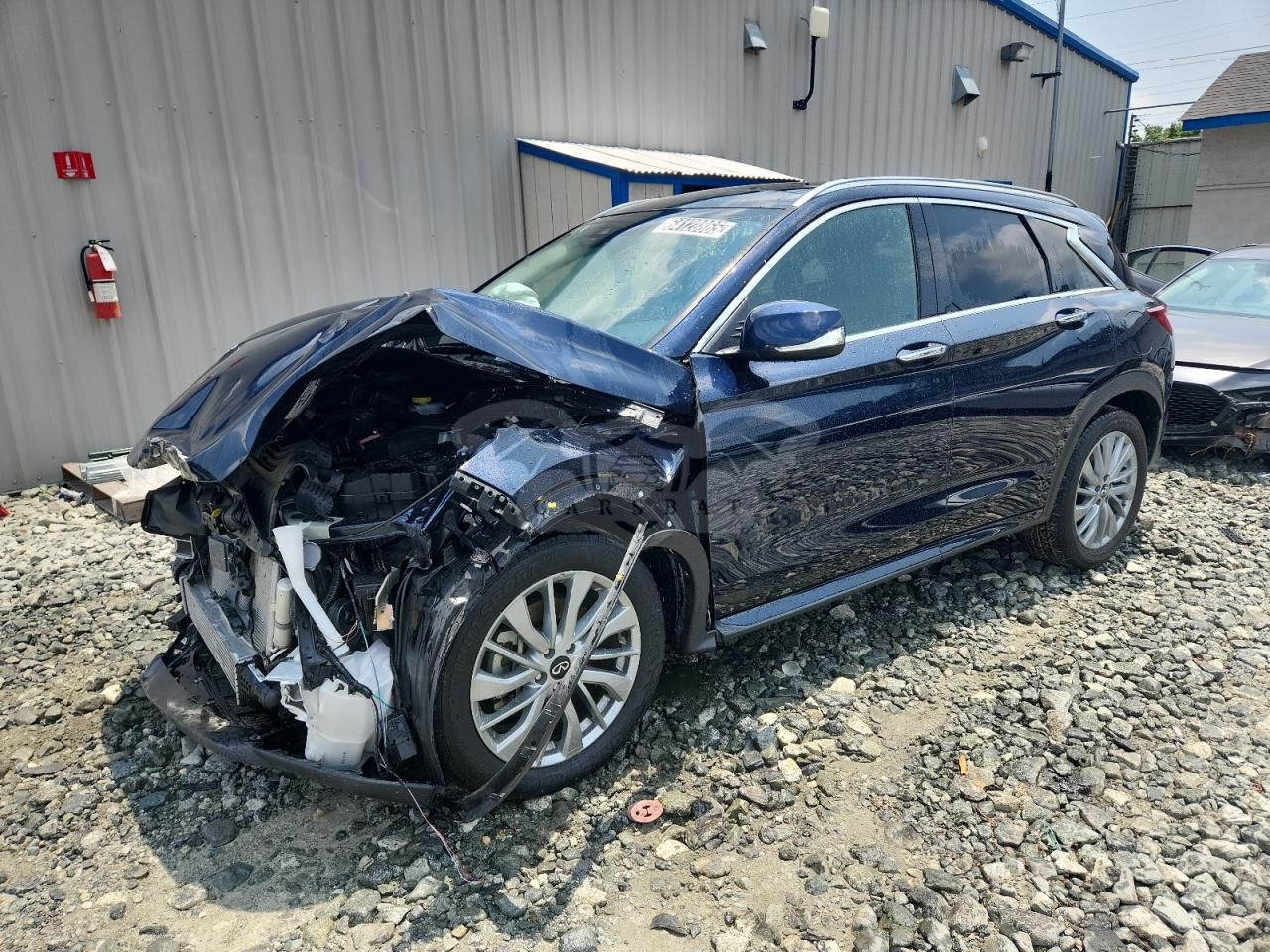 Infiniti QX50 LUXE 2.0L 4 2024