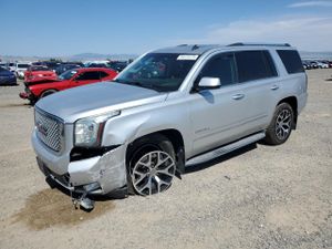 GMC Yukon DENALI 6.2L 8 2015