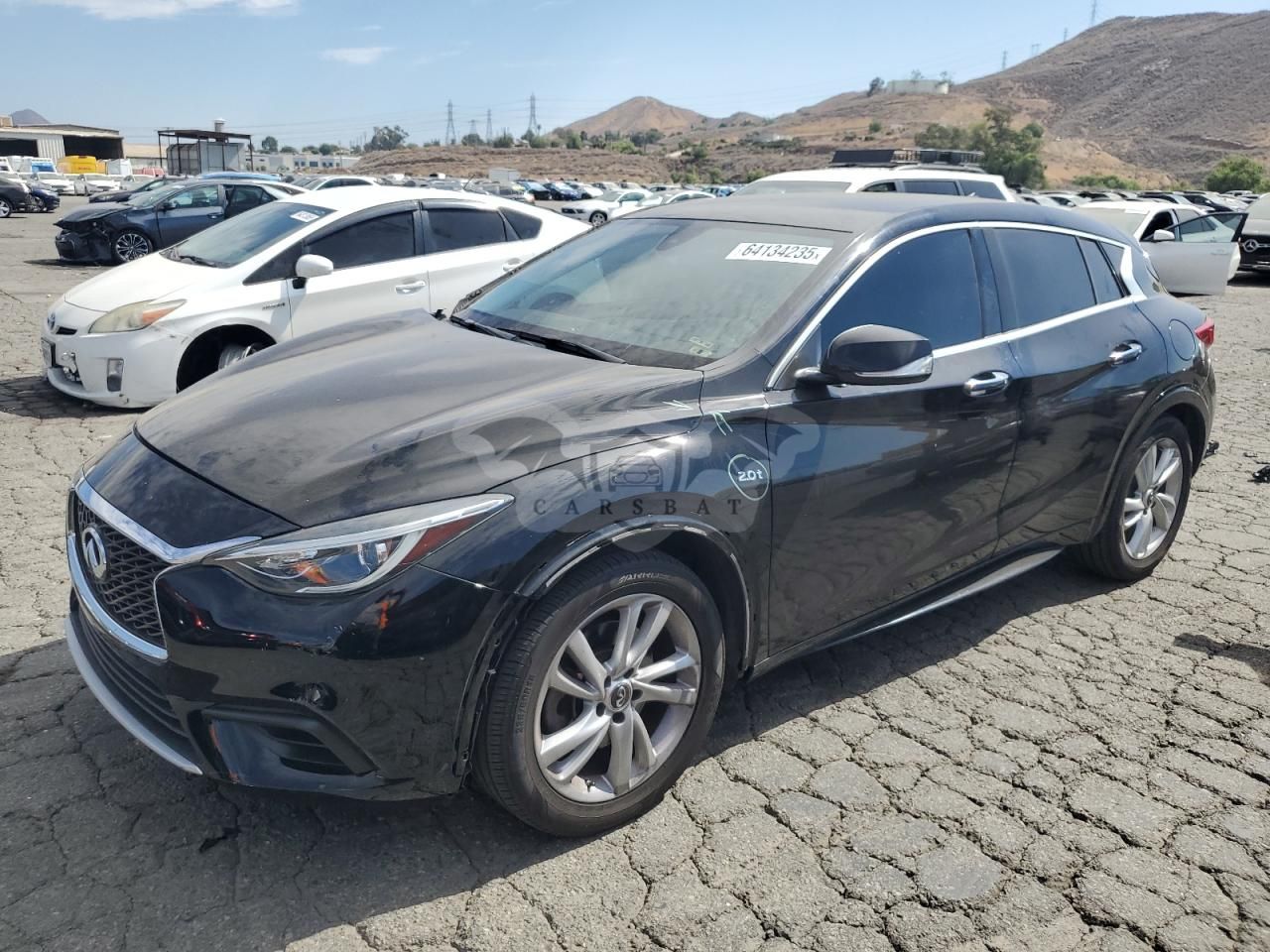 Infiniti QX30 BASE 2.0L 4 2018