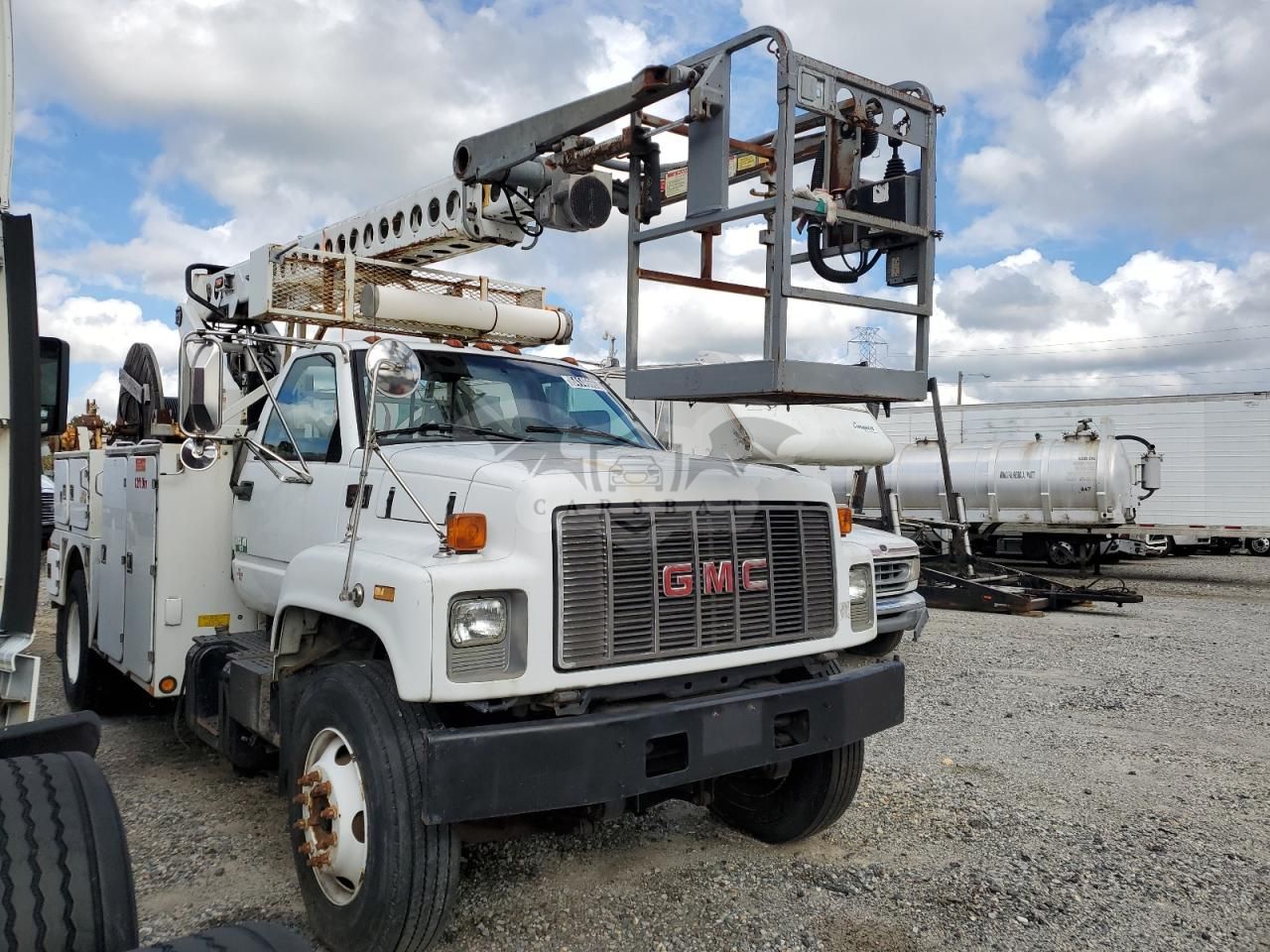 GMC C/K Series C7H042 6 2001