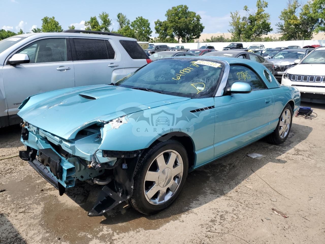 Ford Thunderbird 3.9L 8 2002
