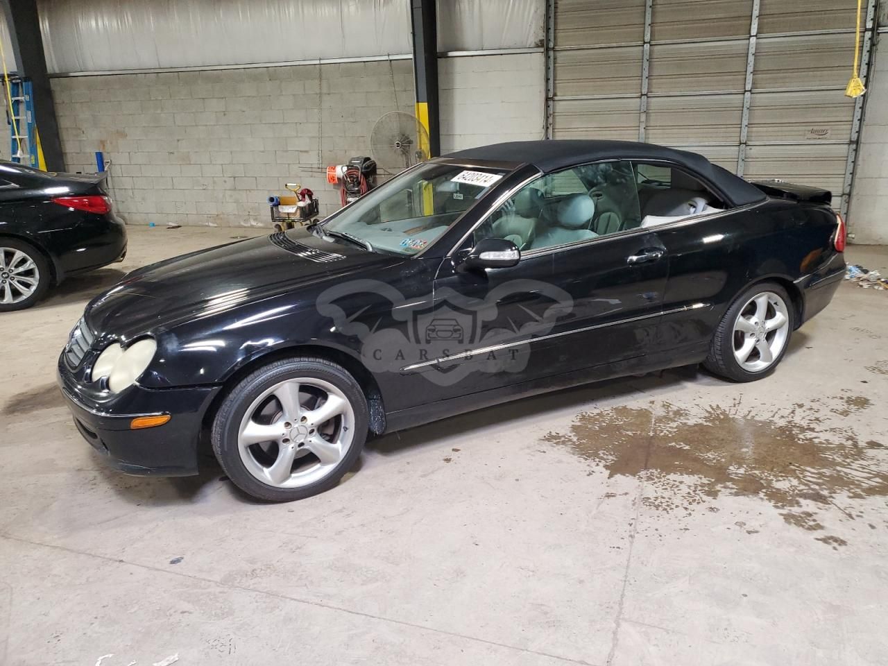 Mercedes-Benz CLK 320 3.2L 6 2005