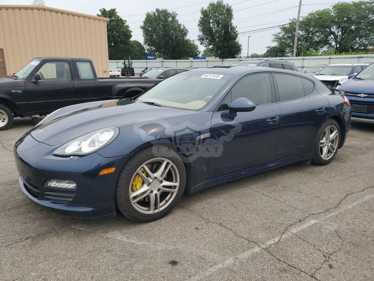 Porsche Panamera 2 3.6L 6 2011